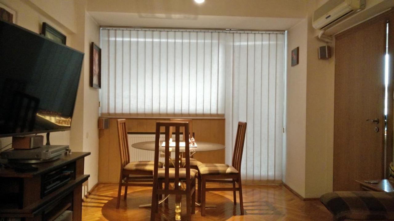 בוקרשט Rompromo Plus Accommodation מראה חיצוני תמונה